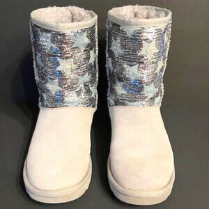 Womens UGG Classic Short Sequin Stars Grey Suede Shearling Boots. Size 7